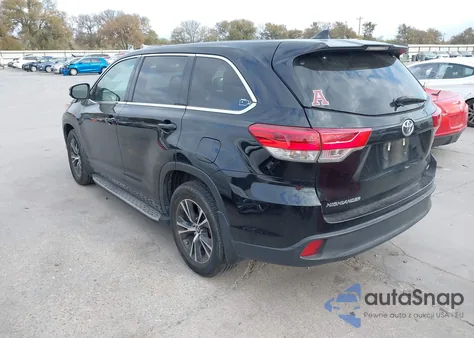 2018 Toyota Highlander Le Plus from USA, damaged, VIN 5TDZZRFH6JS266622